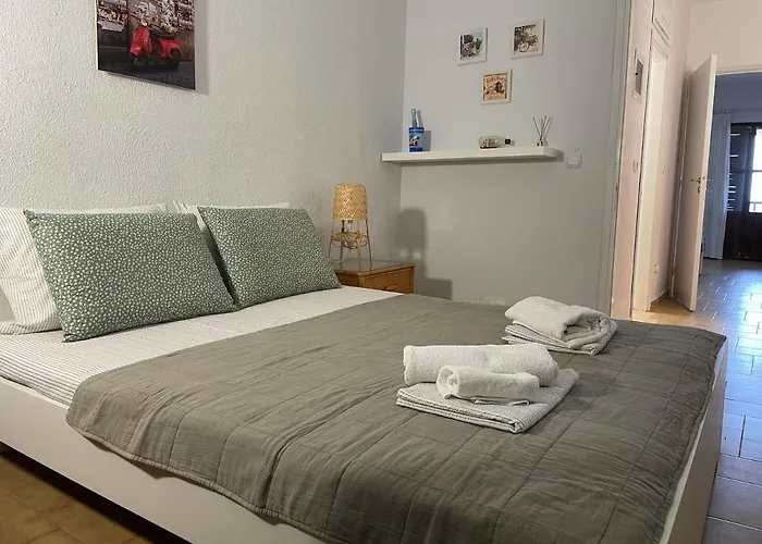 Xellena Apartment